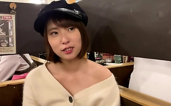 Discover the Alluring Aorin, the JAV Enchantress Who Loves to Suck Dick!