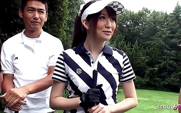 JAV Slutty Teen Gets Blown by Multiple Guys in Public Golf Lesson